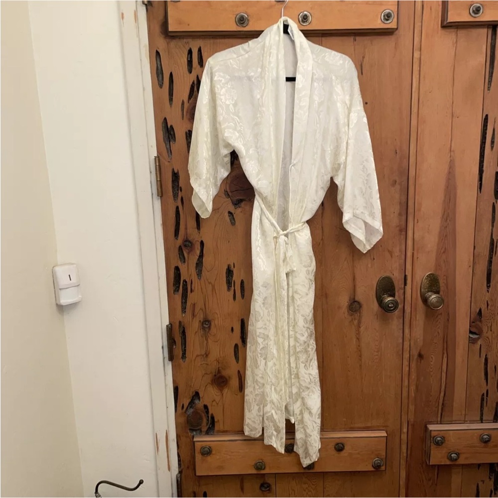 Vintage Apostrophe Intimates Satin like Robe Ivory Floral Lightweight Women's L